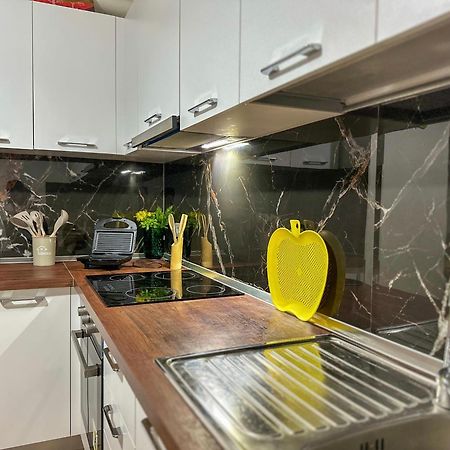 Marsela Gurma Apartments ซารานเดอ ภายนอก รูปภาพ